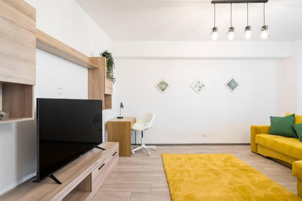 Carol New Building With Balcony Apartment Bucharest Exterior photo